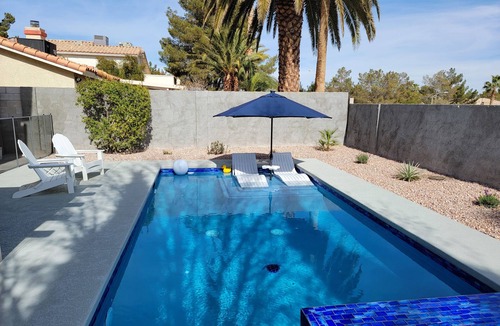 Green Valley House | Henderson/Vegas Luxury DREAM HOME w/Pool & Spa- close to LV Strip & Airport