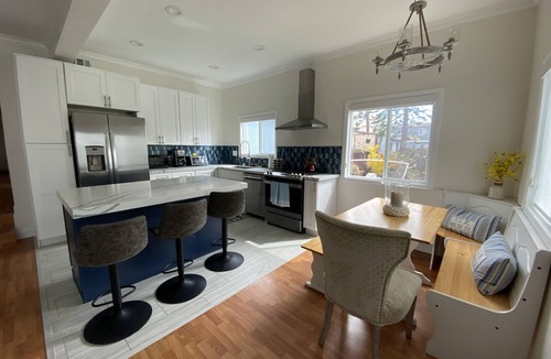 Hermosa Beach House | Hermosa Beach 3BR ,Walk to Beach & Pier, 2-Car Garage + Laundry