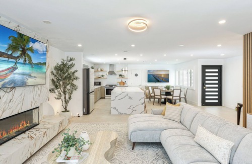 Fountain Valley House | High-end 4BR Home Near Beach & Disneyland