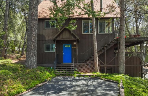 Twain Harte House | Hike, Bike & Golf: Peaceful Cabin in Twain Harte!
