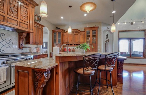 Redding House | Hilltop Estate Pool Table, Gym, Mountain Views