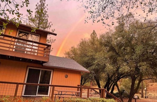 Coarsegold House | Hilltop Villa with Panoramic Views.