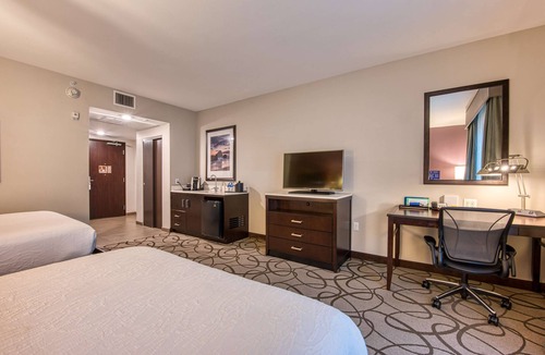 Irvine Business Complex Hotel | Hilton Garden Inn Irvine/Orange County Airport