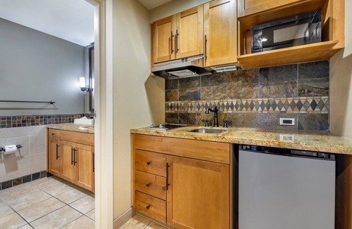 South Lake Tahoe Resort | Hilton Vacation Club Lake Tahoe Resort South