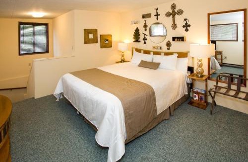 Stonegate Hotel | Holiday Haus