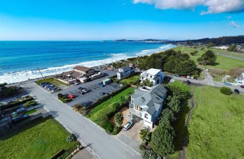 El Granada House | Holiday homes in Half Moon Bay, CA, USA