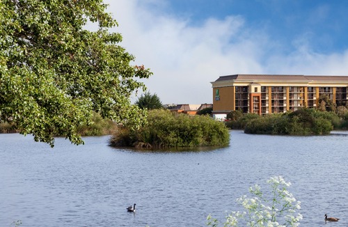 Seaside Hotel | Holiday Inn Express at Monterey Bay, an IHG Hotel