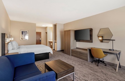Fallon Hotel | Holiday Inn Express Fallon by IHG