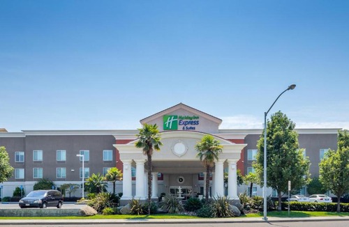 Modesto Hotel | Holiday Inn Express Hotel & Suites Modesto-Salida by IHG