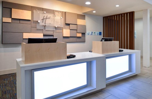 Lodi Hotel | Holiday Inn Express Lodi by IHG