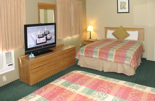 Taft Hotel | Holland Inn and Suites