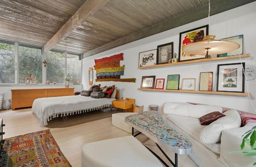 Nichols Canyon House | Hollywood Hills 1BR Guest Quarters Pool Views C&C