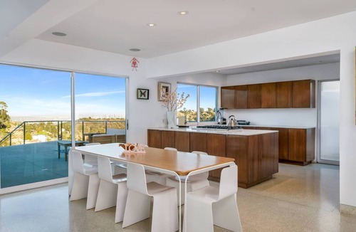 Hollywood Hills West Villa | Hollywood Hills Dream House with breathtaking views. Stunning pool.