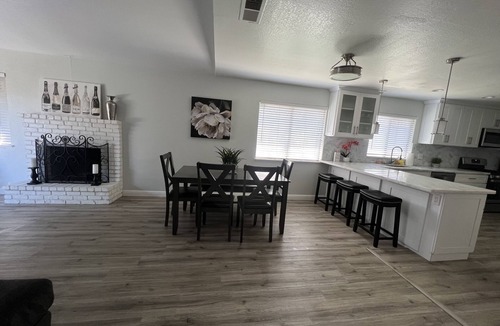 Stockton House | Home Away From Home - Beautifully remodeled 4 bedroom home in the Central valley