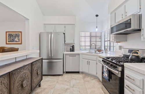 Via Marina Condo | Home by the Harbor - Quiet 2-bedroom near the beach, walk to everything