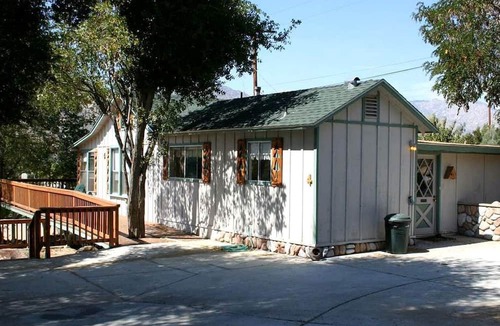 Kernville House | Homey Luxury Camping Rental for Seven near Bakersfield, California