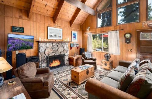 Carnelian Bay House | Honey Bear Cabin