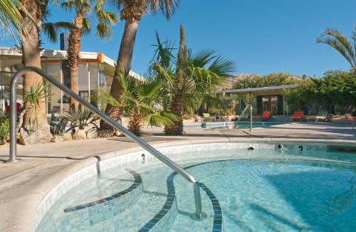 Desert Hot Springs Hotel | Hope Springs Resort