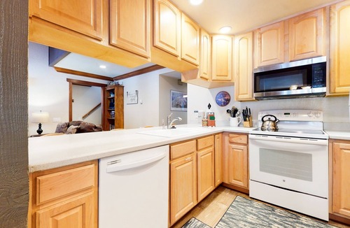 Sierra Holiday Condo | Horizons 4 168 Updated Upstairs Unit with Private Washer Dryer, Walk to Town, On Shuttle Route to Lodges by RedAwning