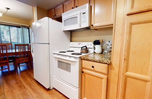Sierra Holiday Condo | Horizons Bliss | Family Friendly | Close to Shops and Groceries