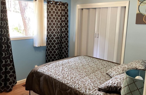 Tahoe Village Ski Chalet | Hot tub and game room less than one mile to Stateline and Downtown