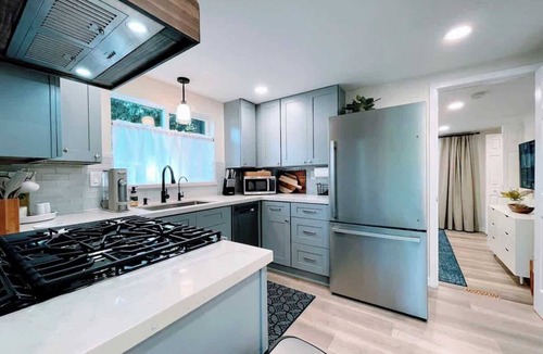 Felton House | Hot tub+Redwoods State Park+Pet friendly+PS5