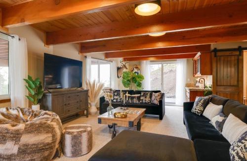 Twain Harte House | Hot Tub + Scenic Views: Luxury Twain Harte Cabin!
