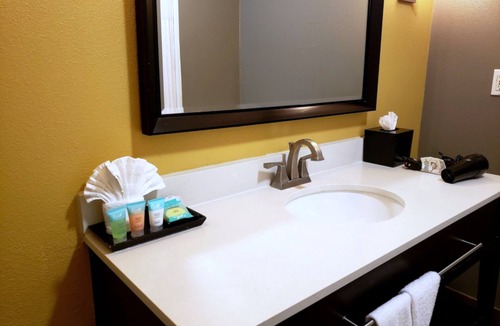 San Bruno Hotel | Hotel 1550 - SFO Airport