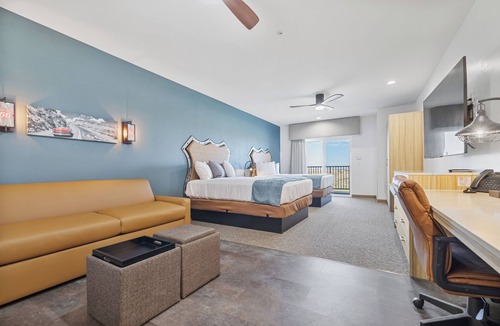 Topock Hotel | Hotel 66 resort and marina Colorado River