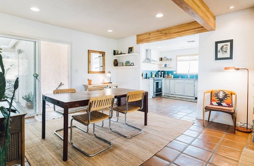 Joshua Tree Highlands House | House+Cabin|2 Hot Tubs|Cinema|Fire Pits|4min->JTNP
