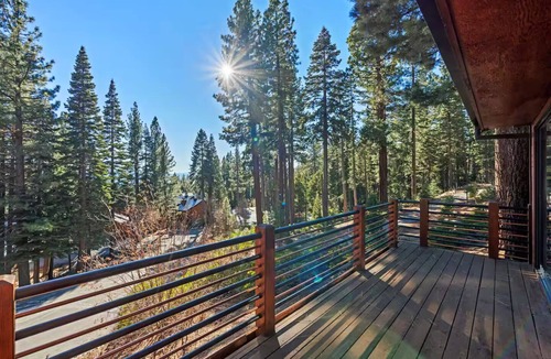 Dollar Point House | House + Studio: Private Forest Retreat, Near Skiing, Beach, Downtown, and Trails