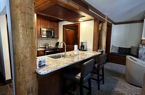 Incline Village Condo | Hyatt High Sierra Lodge Lake Tahoe 2BR Condo