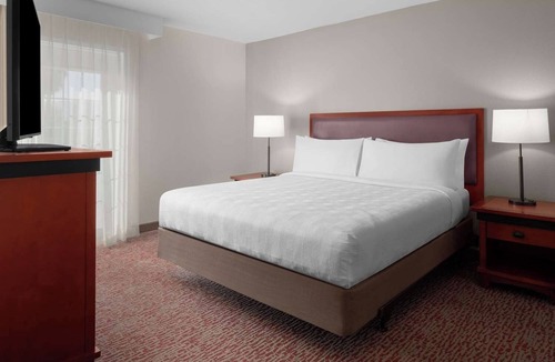 Snail Hotel | Ideal for Groups: 3 Suites w/Kitchen & Separate Living Area, Pets Are Allowed
