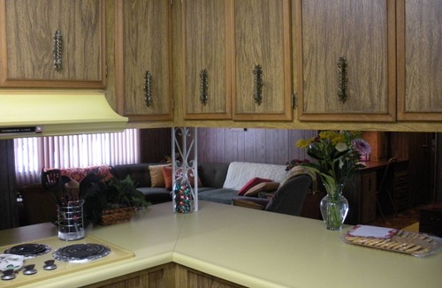 Carson City House | IN CARSON CITY! Conveniently central to Reno, Lake Tahoe, Truckee,Virginia City