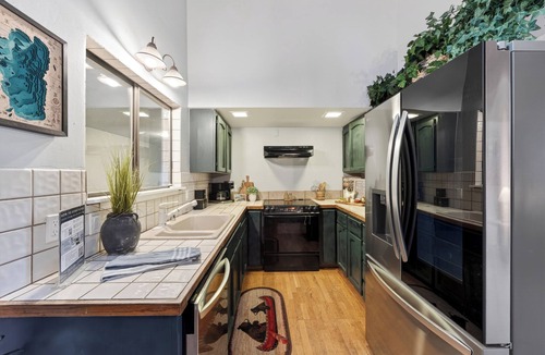 Incline Village Cabin | Incline Pines Retreat | Private HotTub + Wraparound Deck + Views | Near Dining