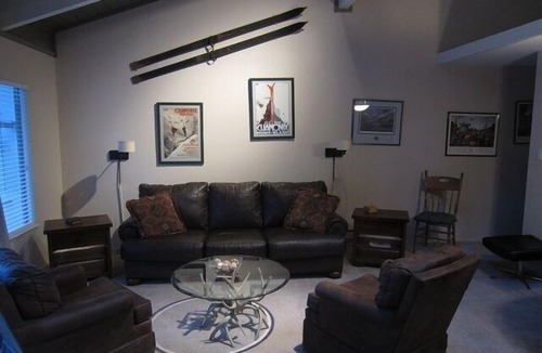 Incline Village Condo | Incline Village Mountain Shadows Condominium Unit #139