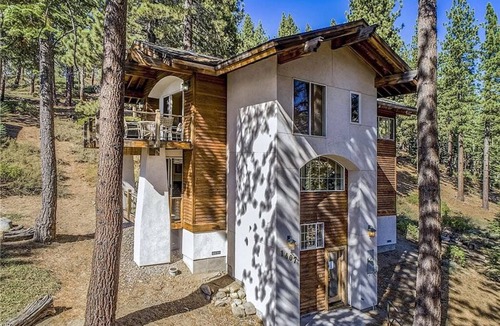 Incline Village Ski Chalet | Incline Village lake view chalet minutes to diamond peak ski resortn28+days only