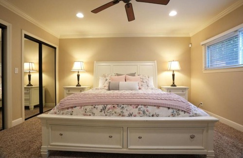 Northwest Anaheim House | Incredible Estate 5 Bedrooms 3 bathroom w/Resort Style Rock Pool & Jacuzzi