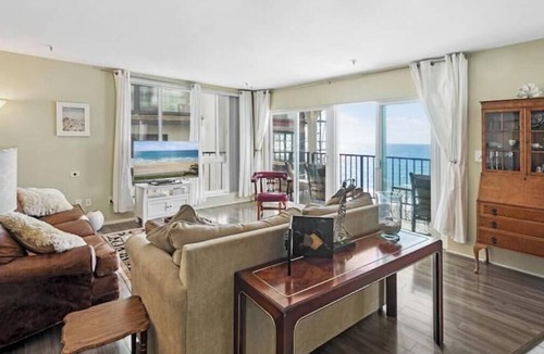 South Redondo Condo | Incredible Panoramic Ocean Views- Condo In Redondo