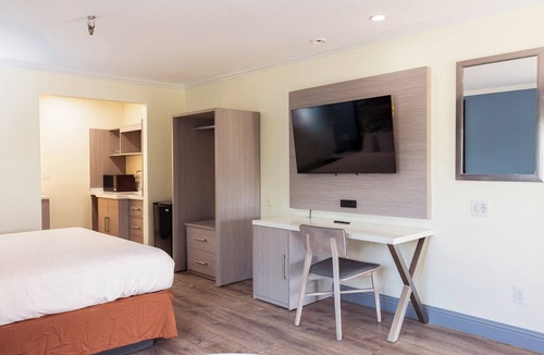 King City Hotel | Inn at King City