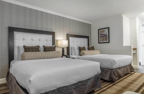 Downtown Sacramento Hotel | Inn Off Capitol Park, an Ascend Collection Hotel