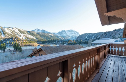 June Lake Condo | Interlaken #9 3 BR+loft, 3Bath
