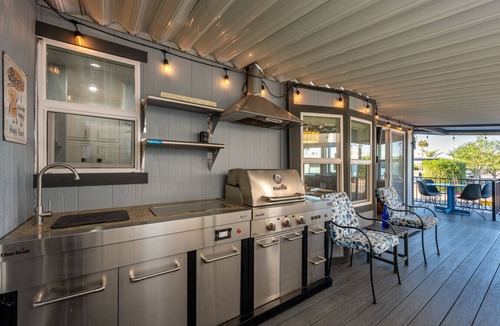 Lake Havasu City Cottage | Island Home w/Lake Access for 6