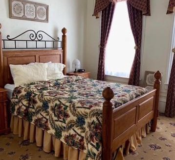 Eureka Hotel | Jackson House Hotel