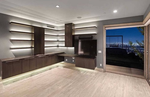 Hollywood Hills West House | Jetliner Views & Modern Elegance Above Sunset