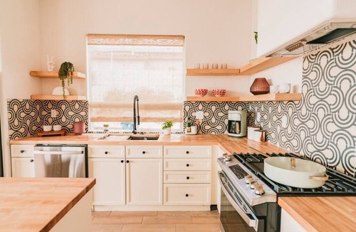 Desert Hot Springs House | Jonathan Adler featured 4BD, heated pool, hot tub