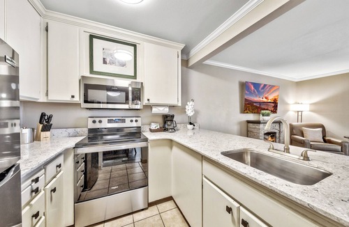 South Lake Tahoe Hotel | Just What You Were Looking For! Pet-friendly Property, Free Breakfast!