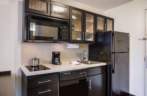 Irvine House | Just What You Were Looking For! 4 Relaxing Units, Kitchen, Pets Allowed!