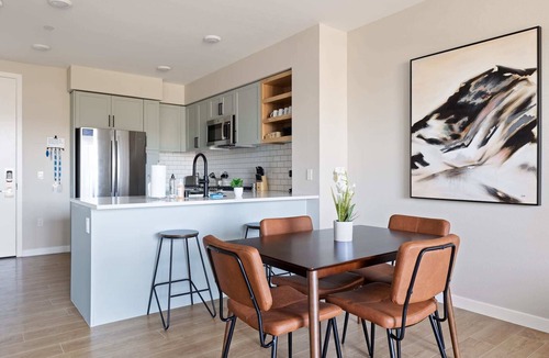 Santa Clara Apartment | Kasa | Minutes from San Jose Airport | Santa Clara