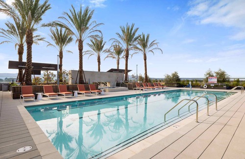 Santa Clara Apartment | Kasa | Stylish Room, Near San Jose Airport | Santa Clara